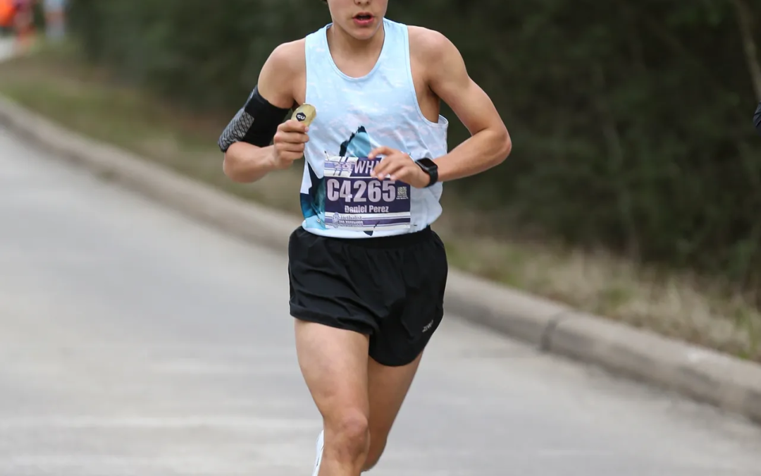 Solo runner doing a marathon.